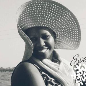 Meet your Posher, Kandi